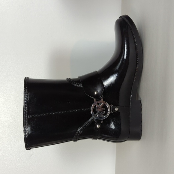 Michael Kors Fulton Harness Mid Calf Rain Boot - Picture 4 of 12